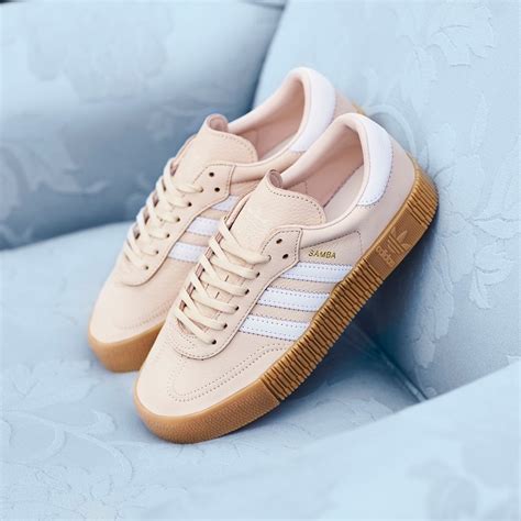 adidas samba platform pink.